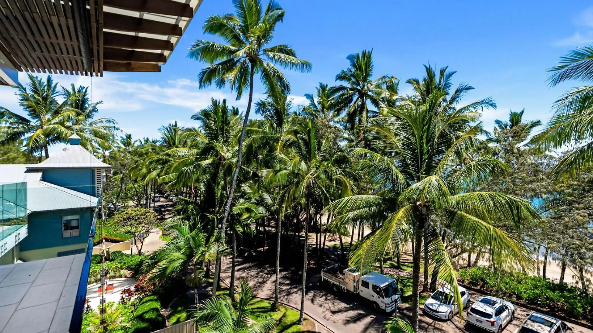 Apartment Belle Escapes Daydream At Drift Beachfront Palm Cove