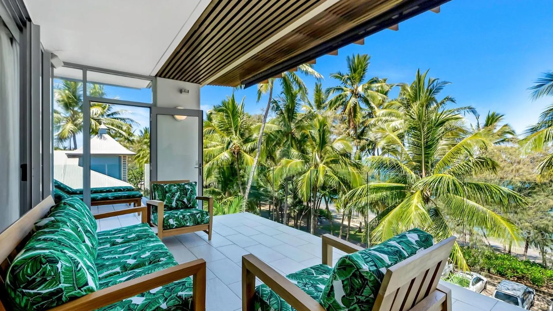 Belle Escapes Daydream At Drift Beachfront Palm Cove 0*,  Australia